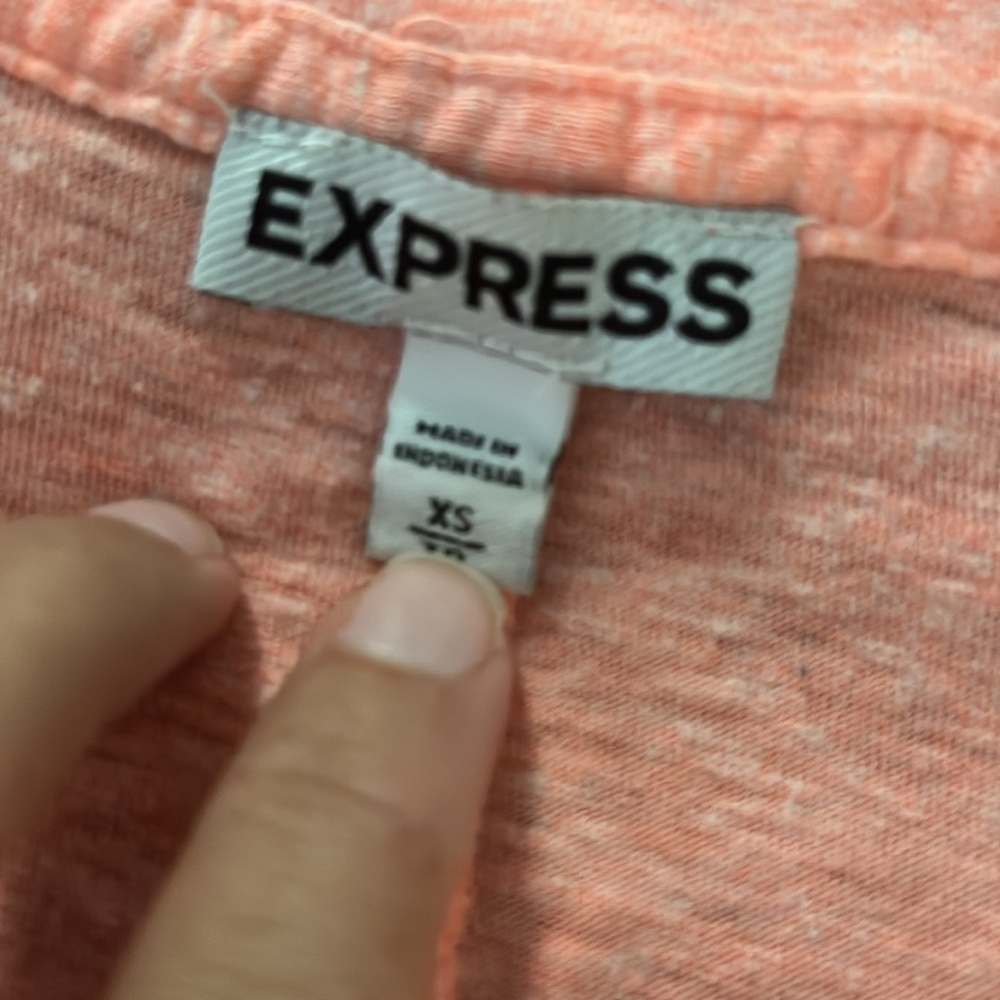 Express XS Pinkish Coral V-Neck Top (Fits Like Small) - Gently Worn - Picture 2 of 3